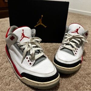 Used Jordan 3s 
Not my style anymore 
Size 10 men’s